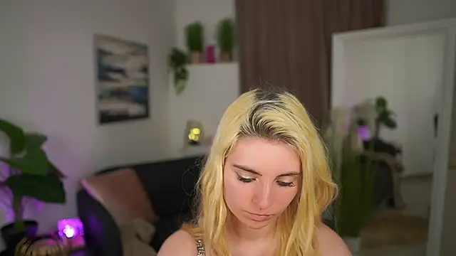 naked live chat Jetpearl