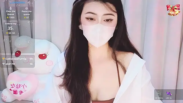 美女1-Emma-1在线直播