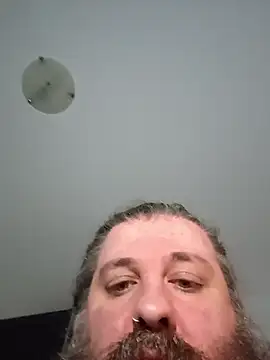 catullo14 (Ask my age) - Masturbate for the show till i cum