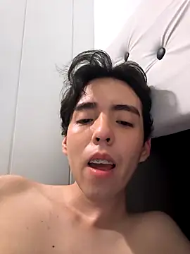 Lucca__555 live sex cam