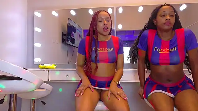 chocolatecrememia live sex cam