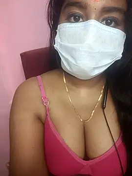 Webcam Model (kathijaatamil) is live