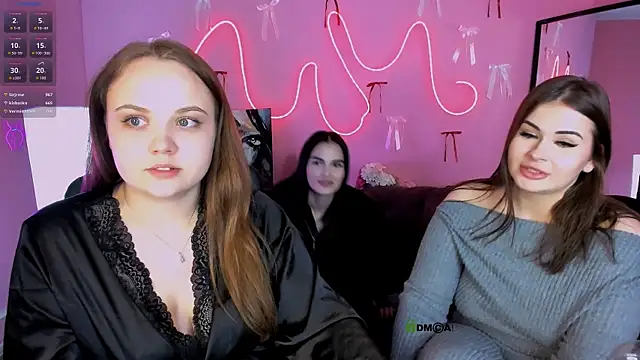 keri_ti (Ask my age) - handbra