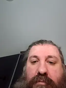 catullo14 (Ask my age) - Masturbate for the show till i cum