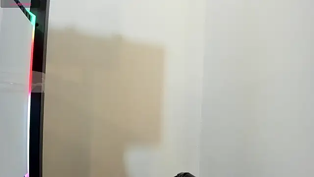 jisooluv - JisooLuv's free webcam - UK Sex Cams