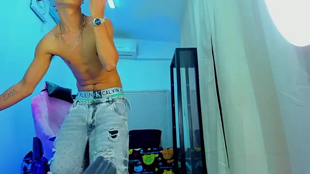 dayron_lee_ - Dayron_lee_'s free webcam - UK Sex Cams