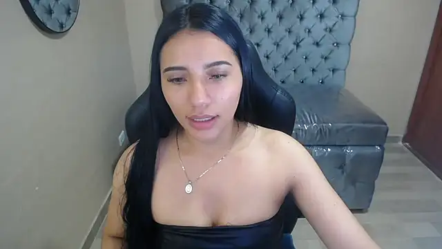 zedin02_a - Zedin02_a's free webcam - UK Sex Cams