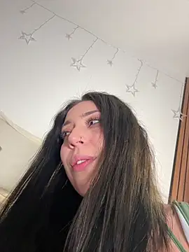 kimarts - KimArts's free webcam - UK Sex Cams