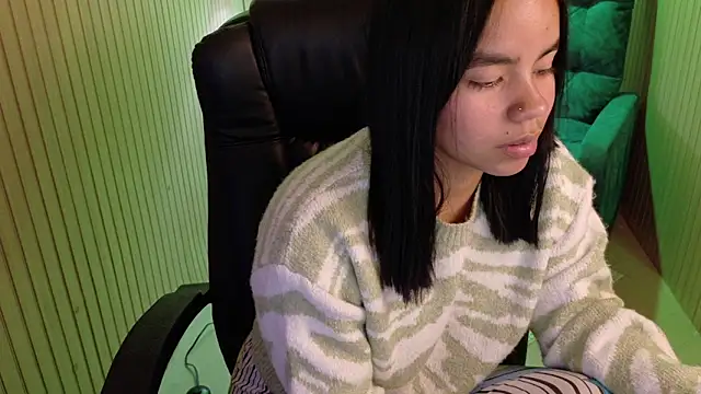 sofiamante_ - SofiaMante_'s free webcam - UK Sex Cams