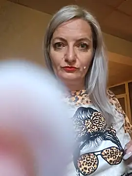 ladytouch - LadyTouch's free webcam - UK Sex Cams