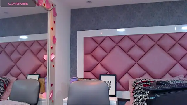 Thegreatonelady webcam