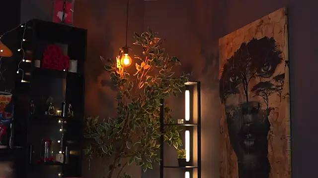 Evelyn_Evyyy live sex cam