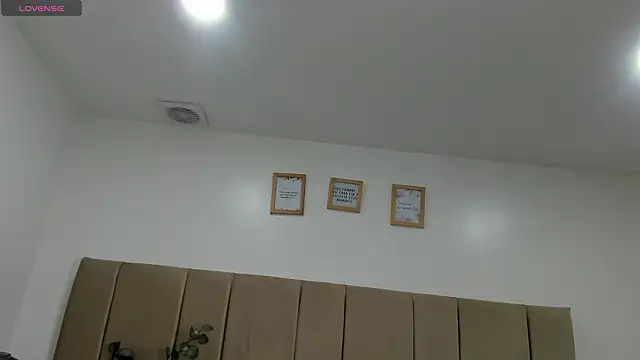 QueenMatturex webcam