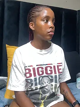 Littlebunny33 webcam