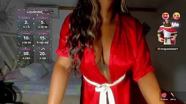 Live solo webcam of Miagrace