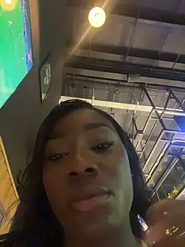 Webcam Model (ZarahFerreira)  is live.Free join now!