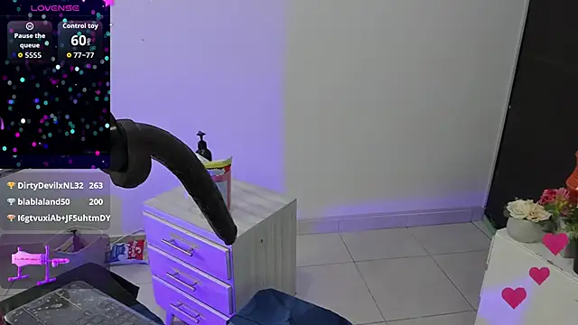 Latina_candy01 live sex cam