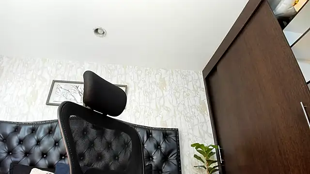 Lander_Cruz's live cam