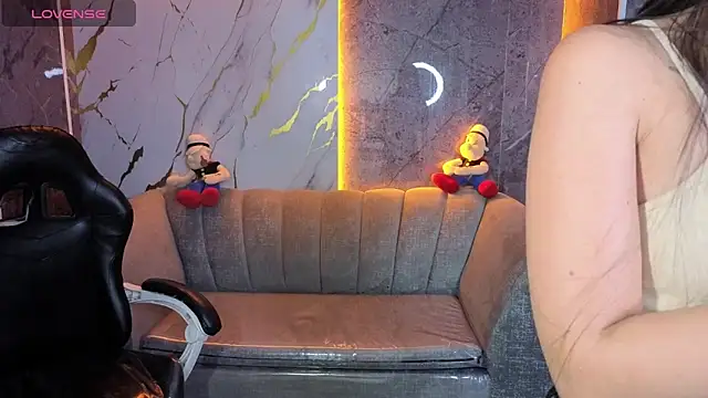 Live solo webcam of Sophie_jones_b