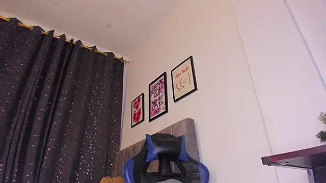 The_skinnyguys live sex cam