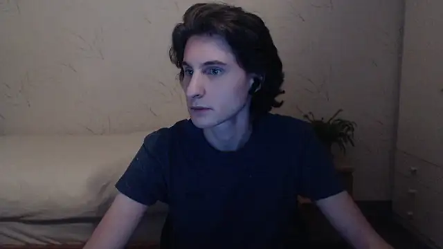 night__wolfz - Night__Wolfz's free webcam - UK Sex Cams