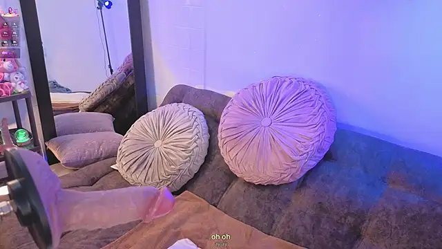 ashlynnlowe_ - Ashlynnlowe_'s free webcam - UK Sex Cams