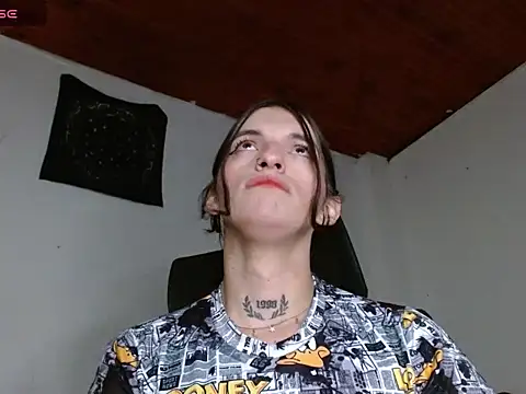 scarlett_crastrawberry - Scarlett_crastrawberry's free webcam - UK Sex Cams