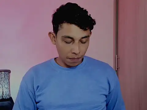 nilo2021 webcam stripchat model stream image