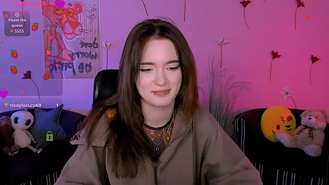 liana_kisses - Liana_kisses's free webcam - UK Sex Cams