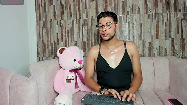 miissy_ - Miissy_'s free webcam - UK Sex Cams