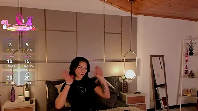 lina_montclair - Lina_Montclair's free webcam - UK Sex Cams