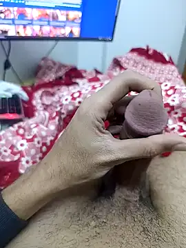 zero1122twt - Zero1122twt's free webcam - UK Sex Cams