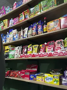 lannabellx (F young) - SHOW ASS/PUSSY IN THE SUPERMARKET!