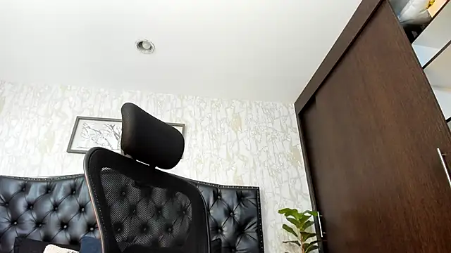 Lander_Cruz live sex cam