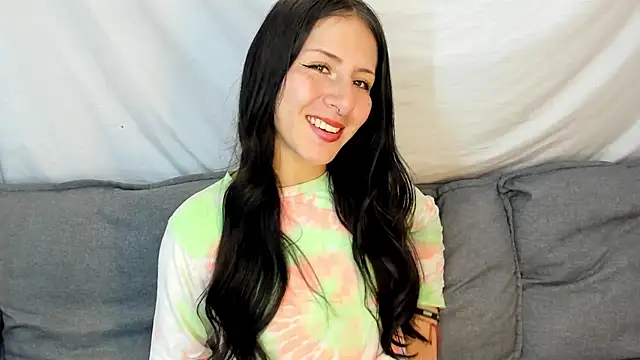 mhelanny2 - Mhelanny2's free webcam