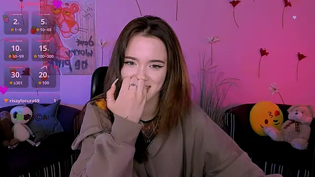 liana_kisses - Liana_kisses's free webcam