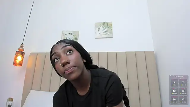 mistt_mia - Mistt_Mia's free webcam