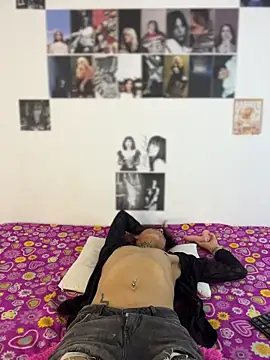 bellamy_095 - Bellamy_095's free webcam