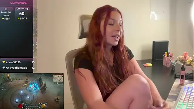 austriangirl99atwork - AustrianGirl99AtWork's free webcam