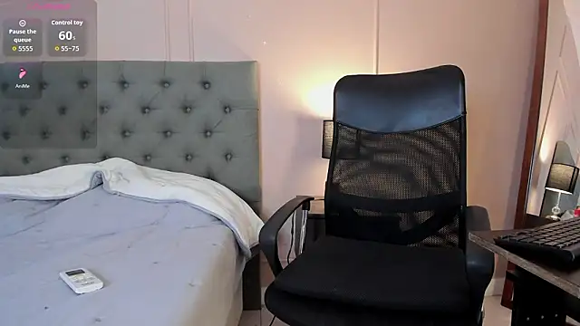 Sweet_Alessandre live sex cam