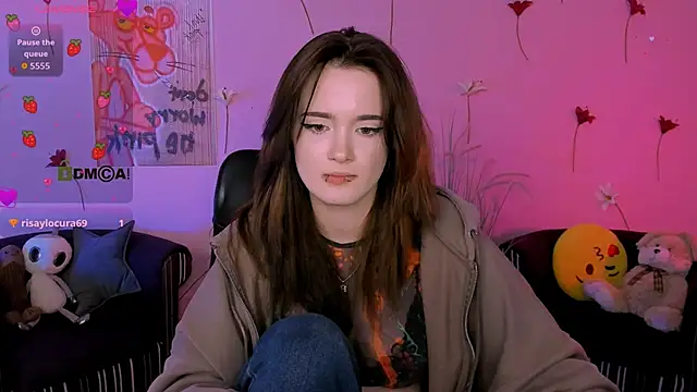 liana_kisses - Liana_kisses's free webcam - UK Sex Cams