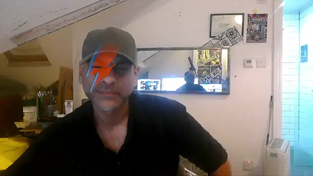 mista_sista_fista - Mista_sista_fista's free webcam - UK Sex Cams