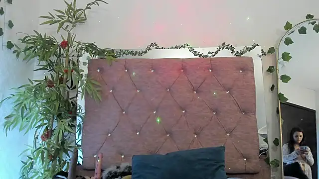 julianacarter - JulianaCarter's free webcam - UK Sex Cams