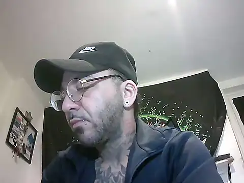 x_magicmello_x - X_MagicMello_X's free webcam - UK Sex Cams