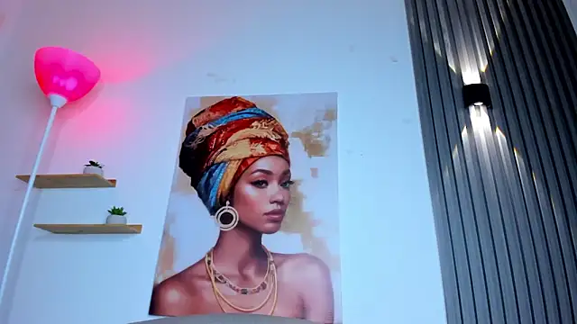 saori_issawi (F teen) - Wiggle my booty 👀