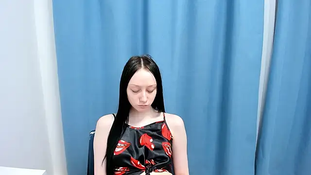 bessiebeahn (F teen) - I'll tease the tummy?