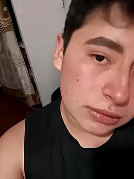 upssamuuu webcam stripchat model stream image