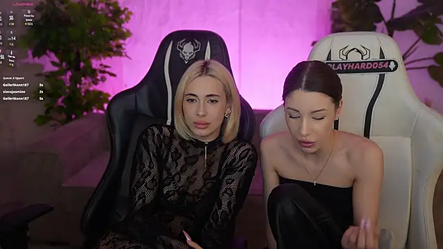 selena_glow - Selena_Glow's free webcam - UK Sex Cams