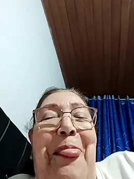 Vicky_Rosse live sex cam