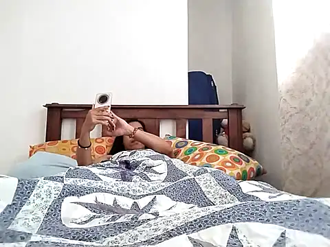 goddessriri01 - Goddessriri01's free webcam - UK Sex Cams